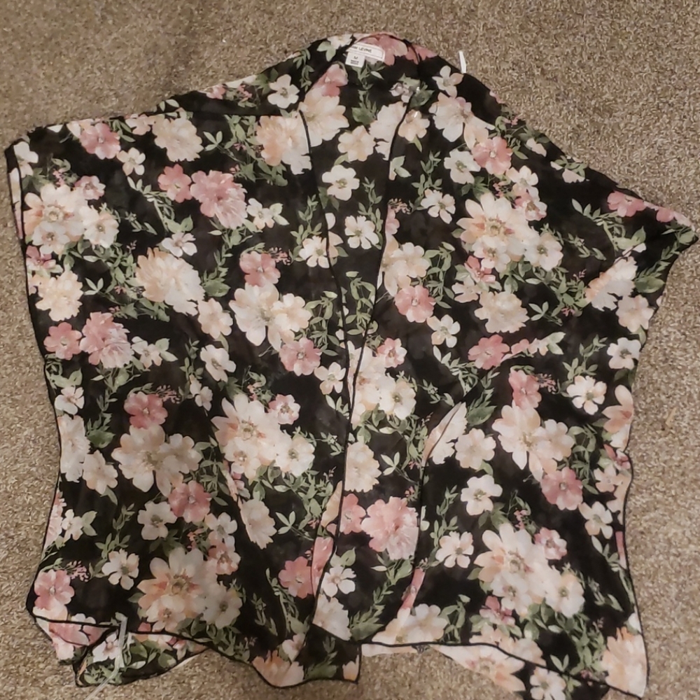 Silky flower cardigan